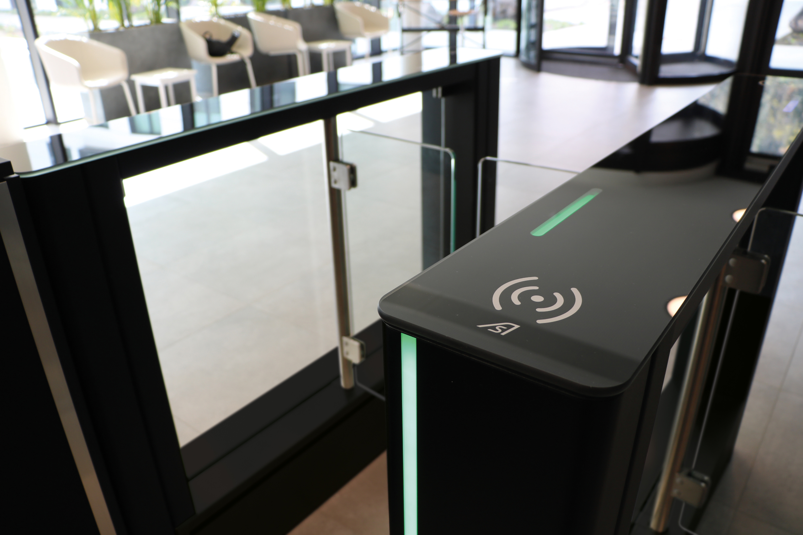 FirstLane speed gate