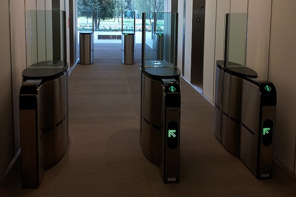 SmartLane 901-911 NAM Security Entrance Lanes Turnstiles Automatic Systems